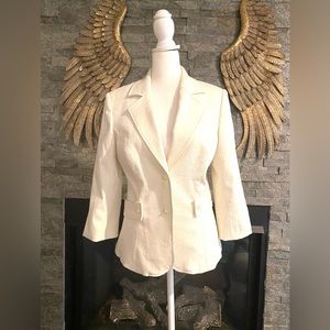 White House Black Market Cream Jacquard Pearl Button Jacket